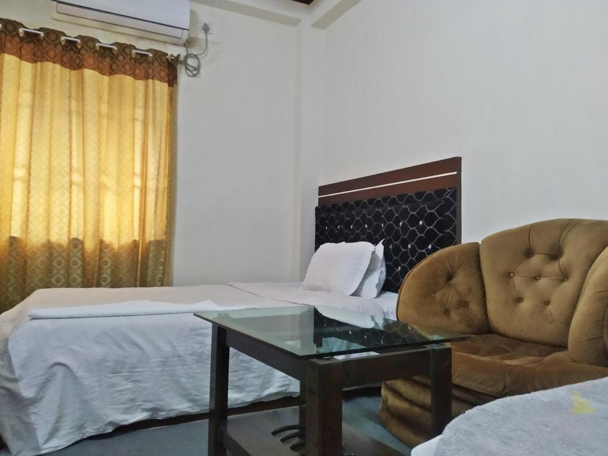 Hotel Blue Bird ธากา ภายนอก รูปภาพ