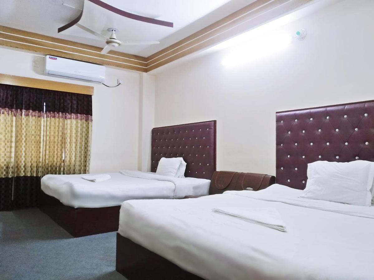 Hotel Blue Bird ธากา ภายนอก รูปภาพ