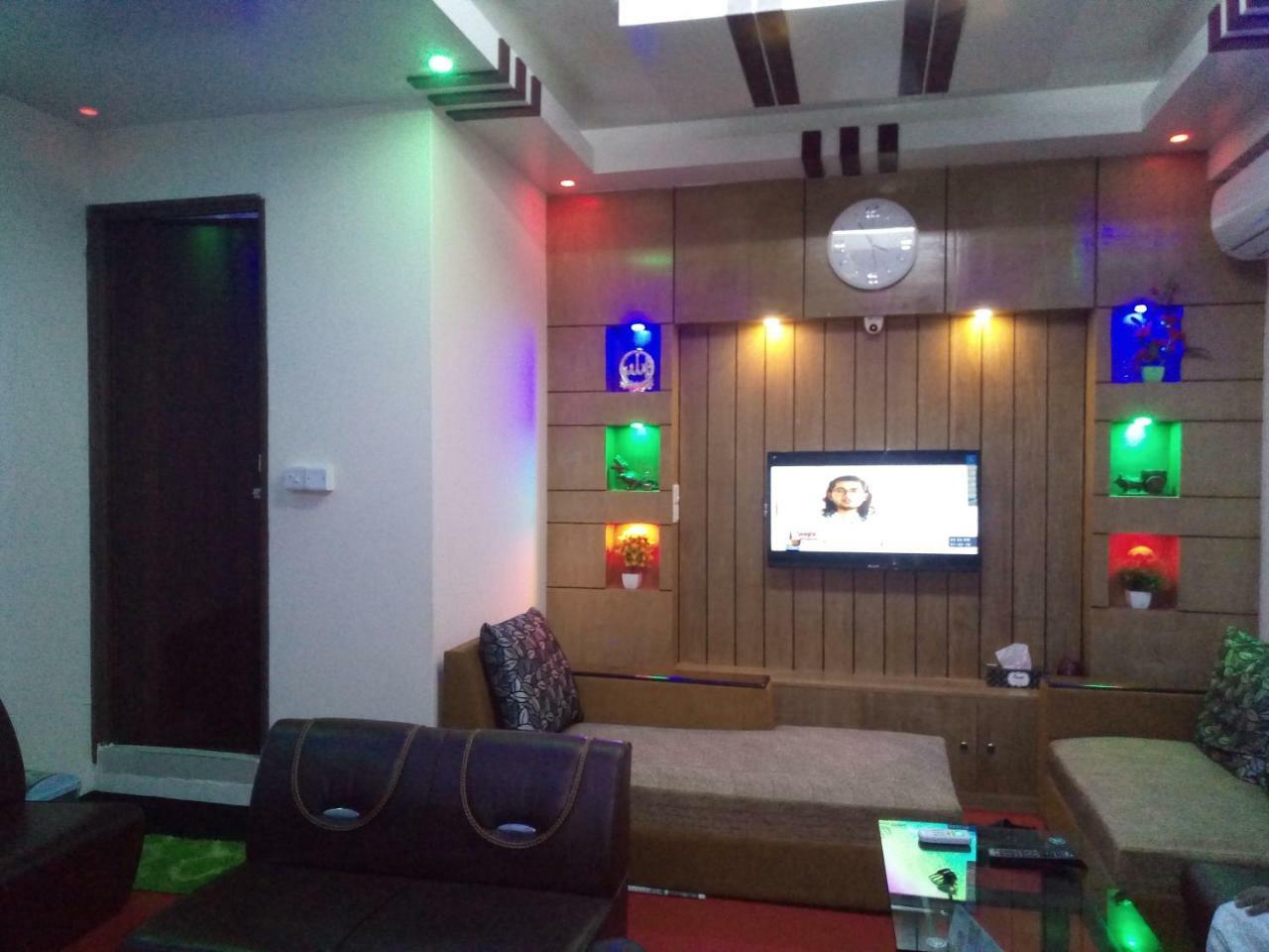 Hotel Blue Bird ธากา ภายนอก รูปภาพ